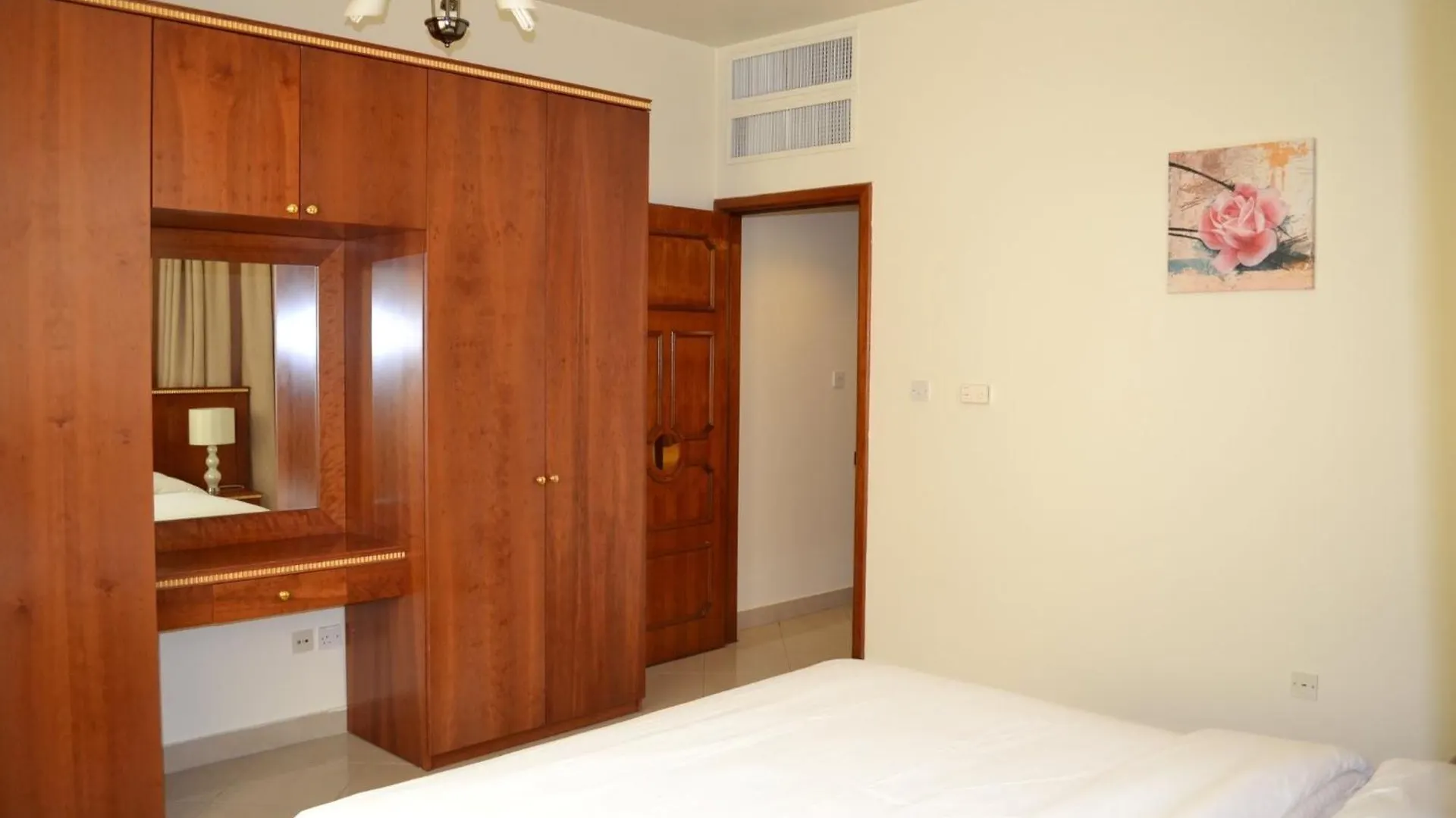Abu Dhabi Plaza Hotel Apartments Abu Dhabi
